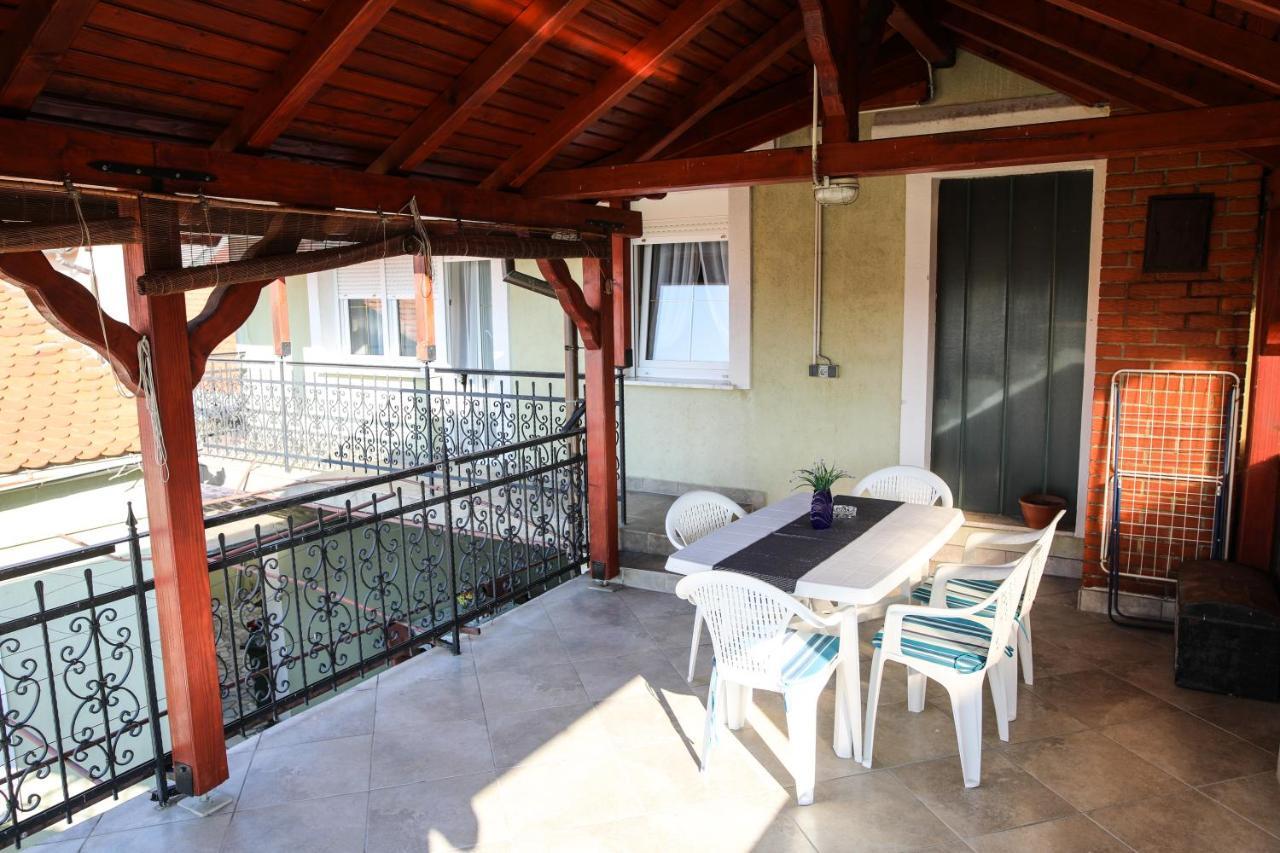 Apartman Kaya Apartment Ðakovo Екстериор снимка