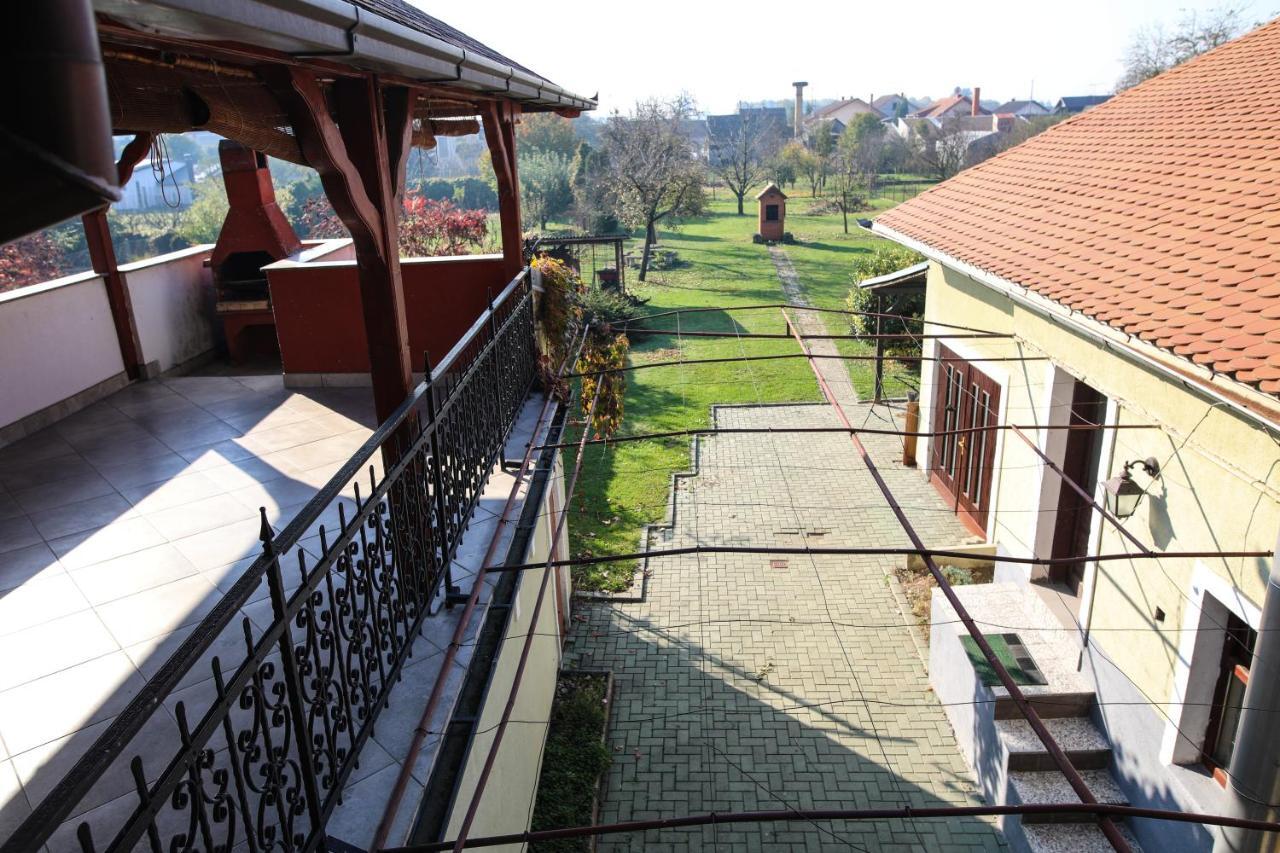 Apartman Kaya Apartment Ðakovo Екстериор снимка